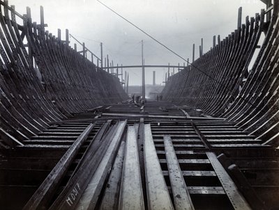 Yard no. 647, Baikal. Le ferry brise-glace Baikal en construction au chantier de Low Walker, 1896 - English Photographer